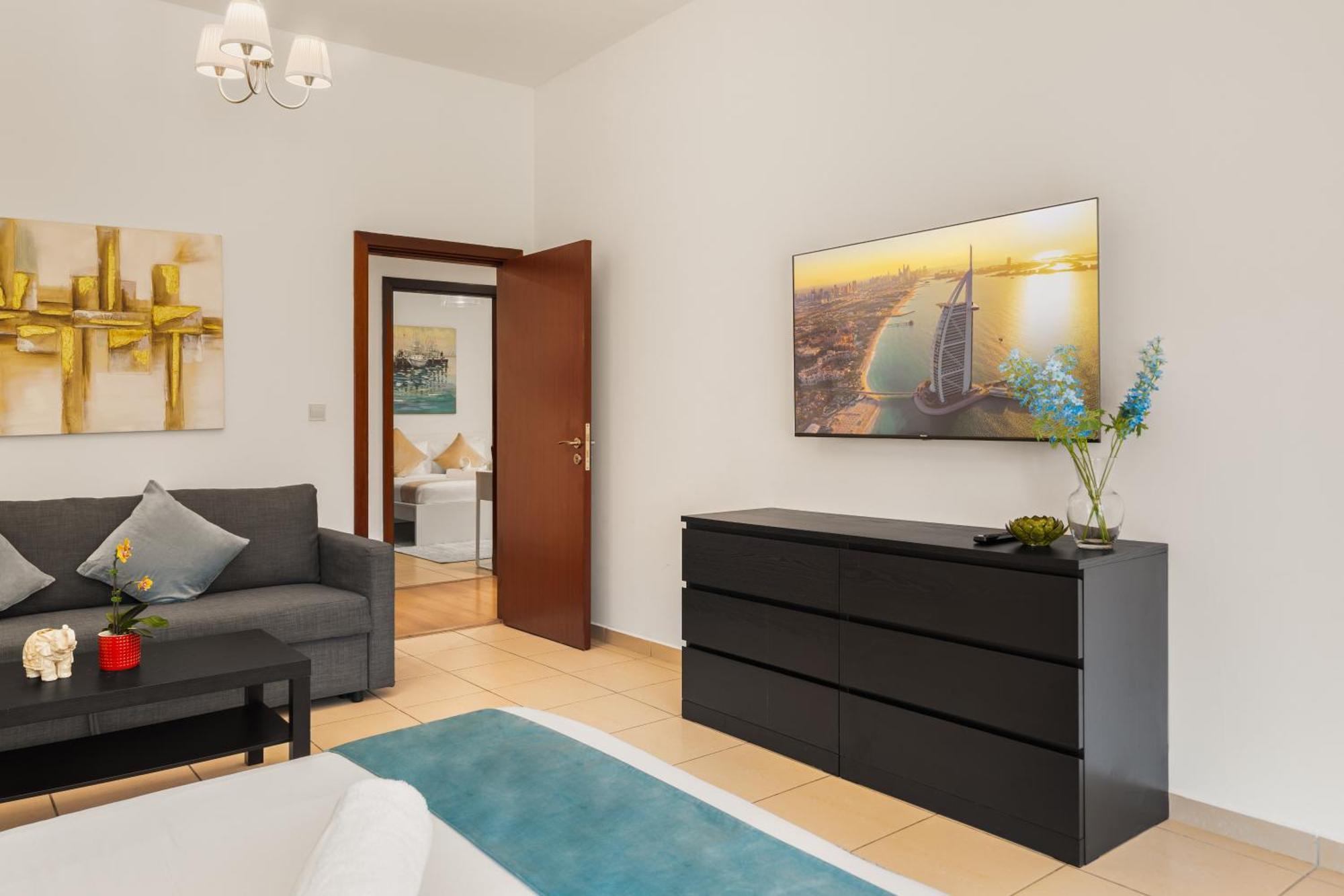 Beautiful 2Br & 4Br Apartments On Jbr Beach, Walking Distance To Bluewaters Island - By Sunkissed Holiday Homes 迪拜 外观 照片