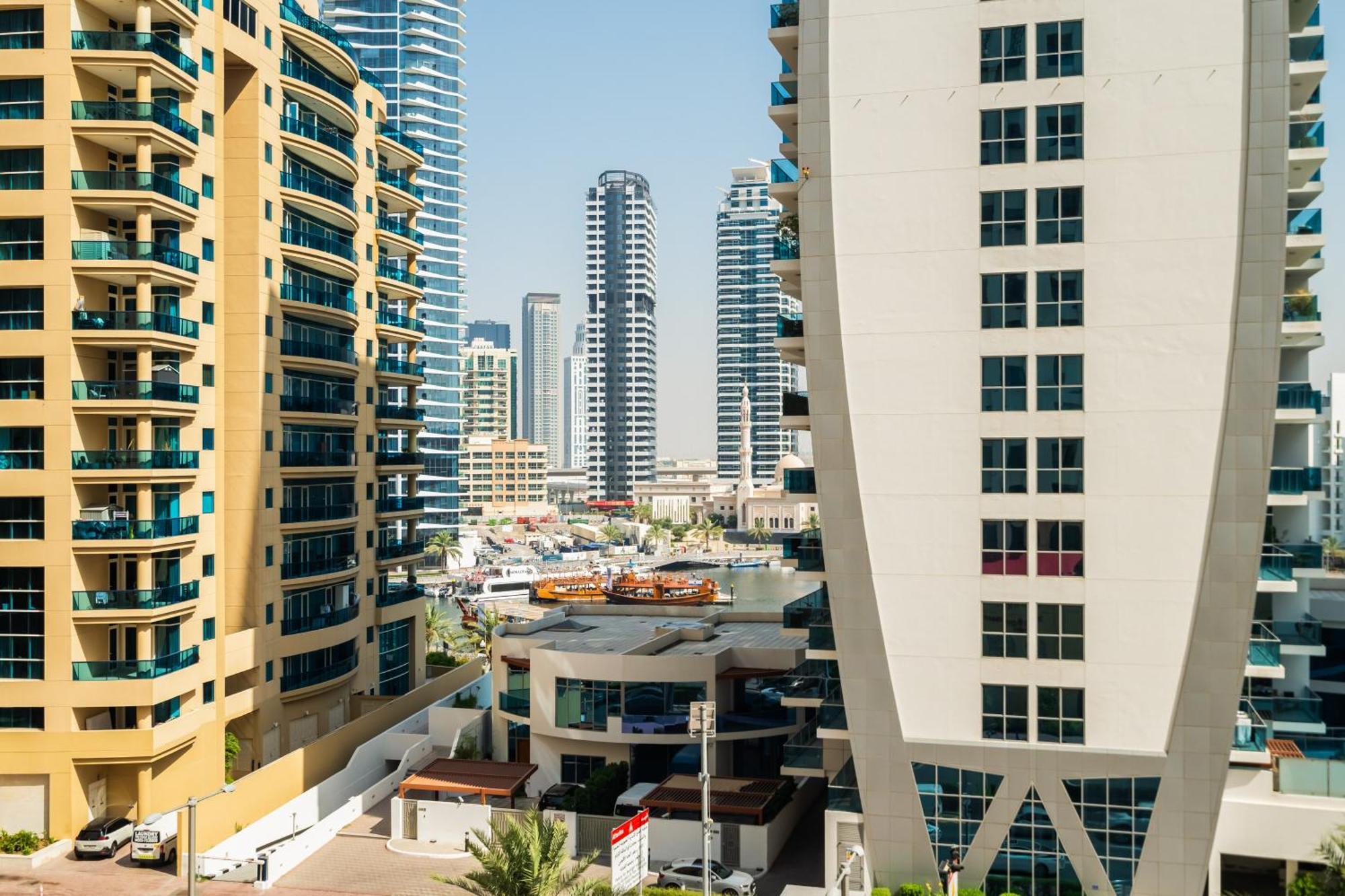 Beautiful 2Br & 4Br Apartments On Jbr Beach, Walking Distance To Bluewaters Island - By Sunkissed Holiday Homes 迪拜 外观 照片