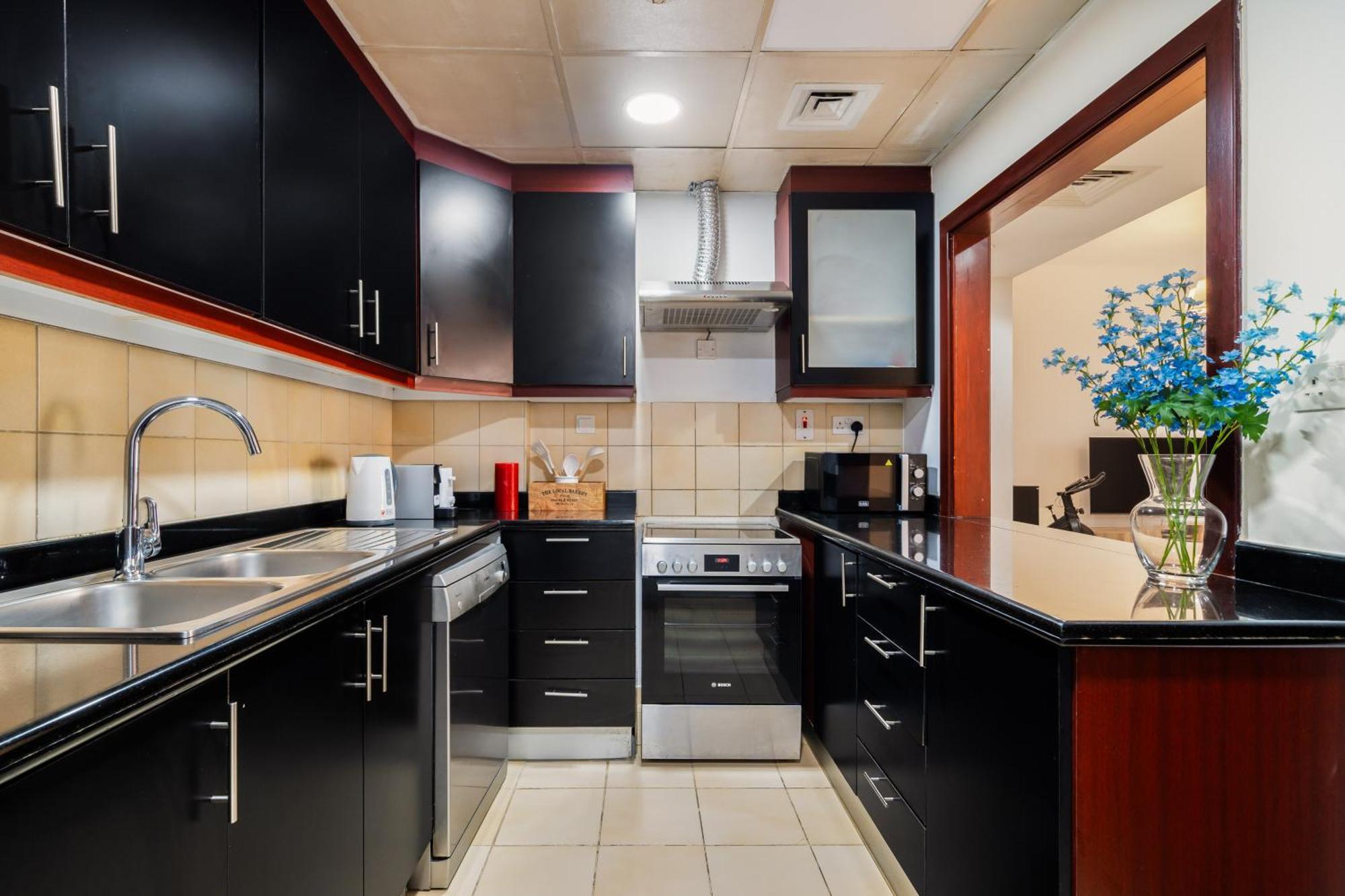 Beautiful 2Br & 4Br Apartments On Jbr Beach, Walking Distance To Bluewaters Island - By Sunkissed Holiday Homes 迪拜 外观 照片
